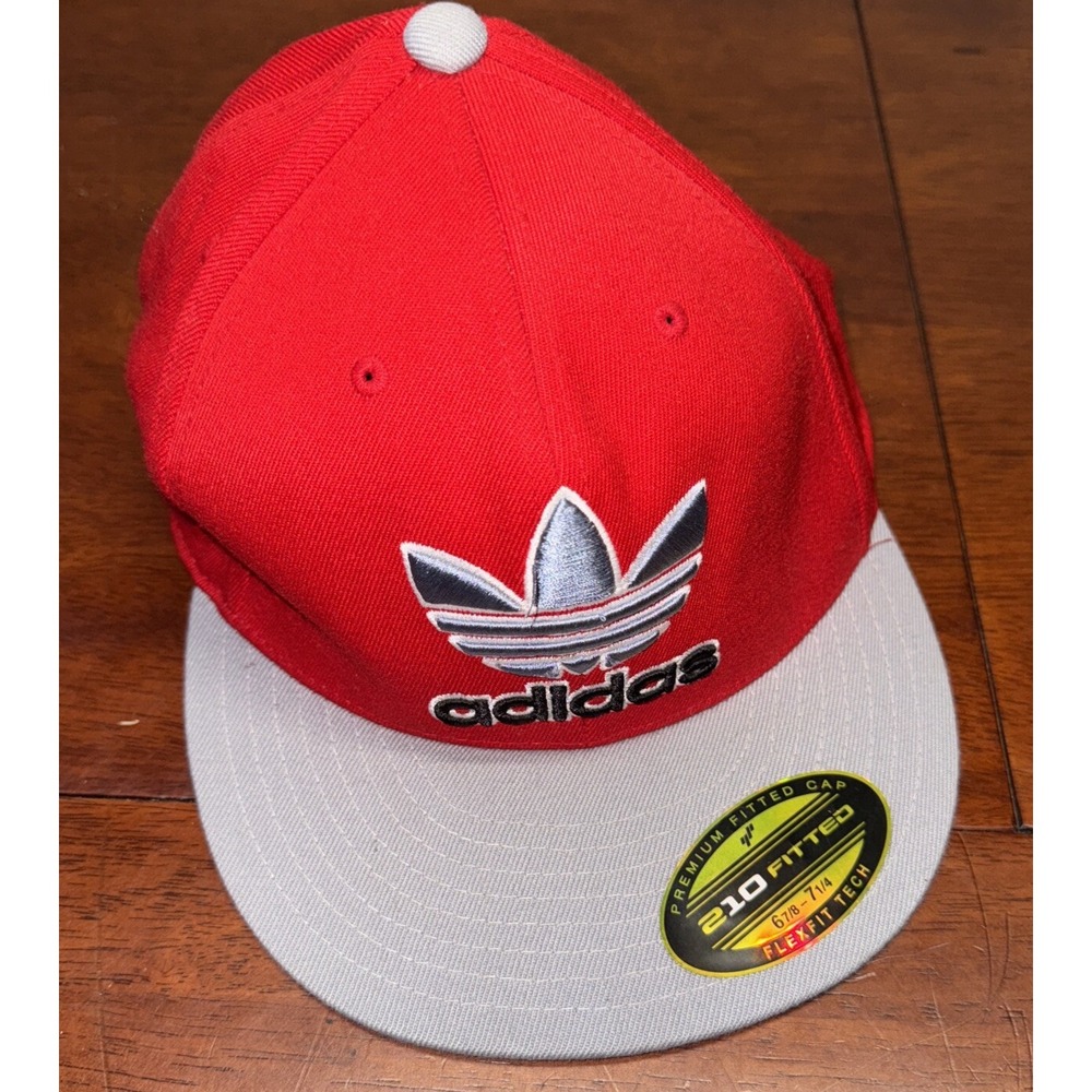 Vintage Adidas Flexfit 210 Fitted Cap Hat Size 6-7/8-7-1/4 Red Gray